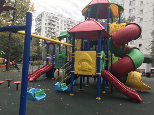 На фото Детский игровой комплекс ИК-1120 из раздела Портфолио сайта производителя в Санкт-Петербурге - Dgorodki.ru