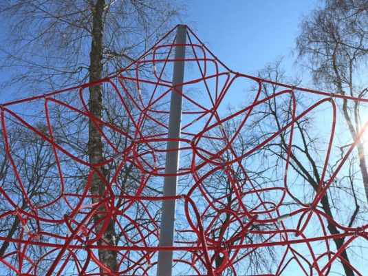 На фото Игровая сетка «Таклик» из раздела Игровые сетки Вершина сайта производителя в Санкт-Петербурге - Dgorodki.ru